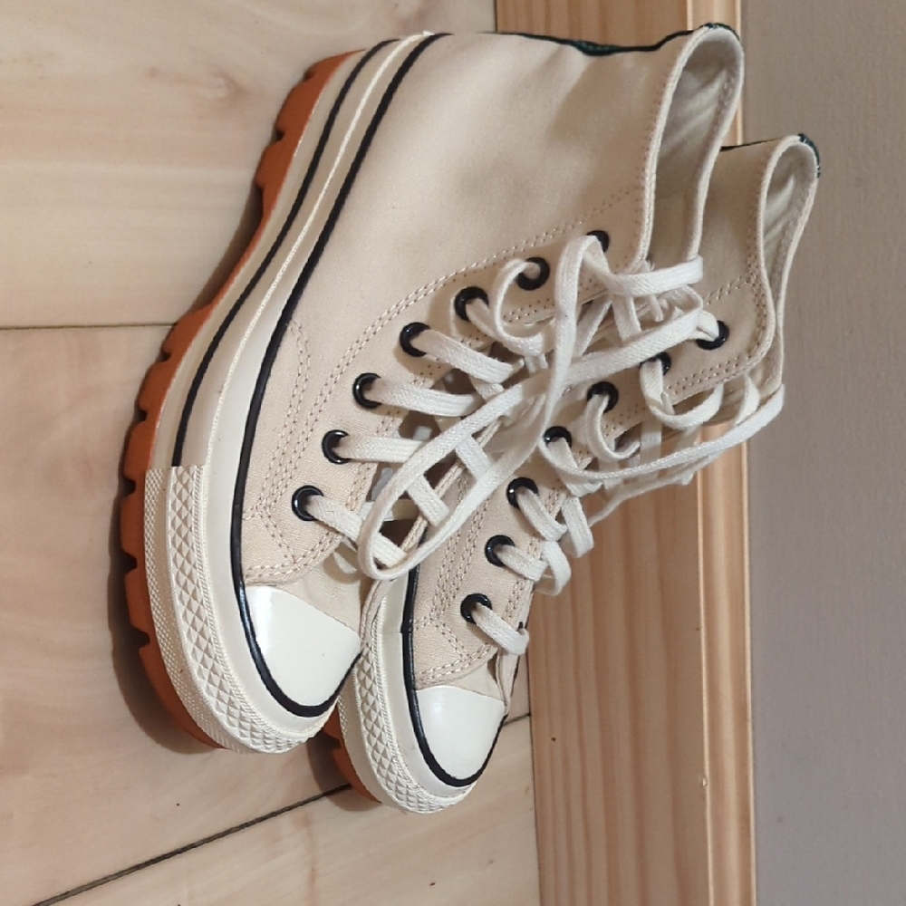 Women's High-Top Canvas Sneakers - Cream - Picture 6 of 6